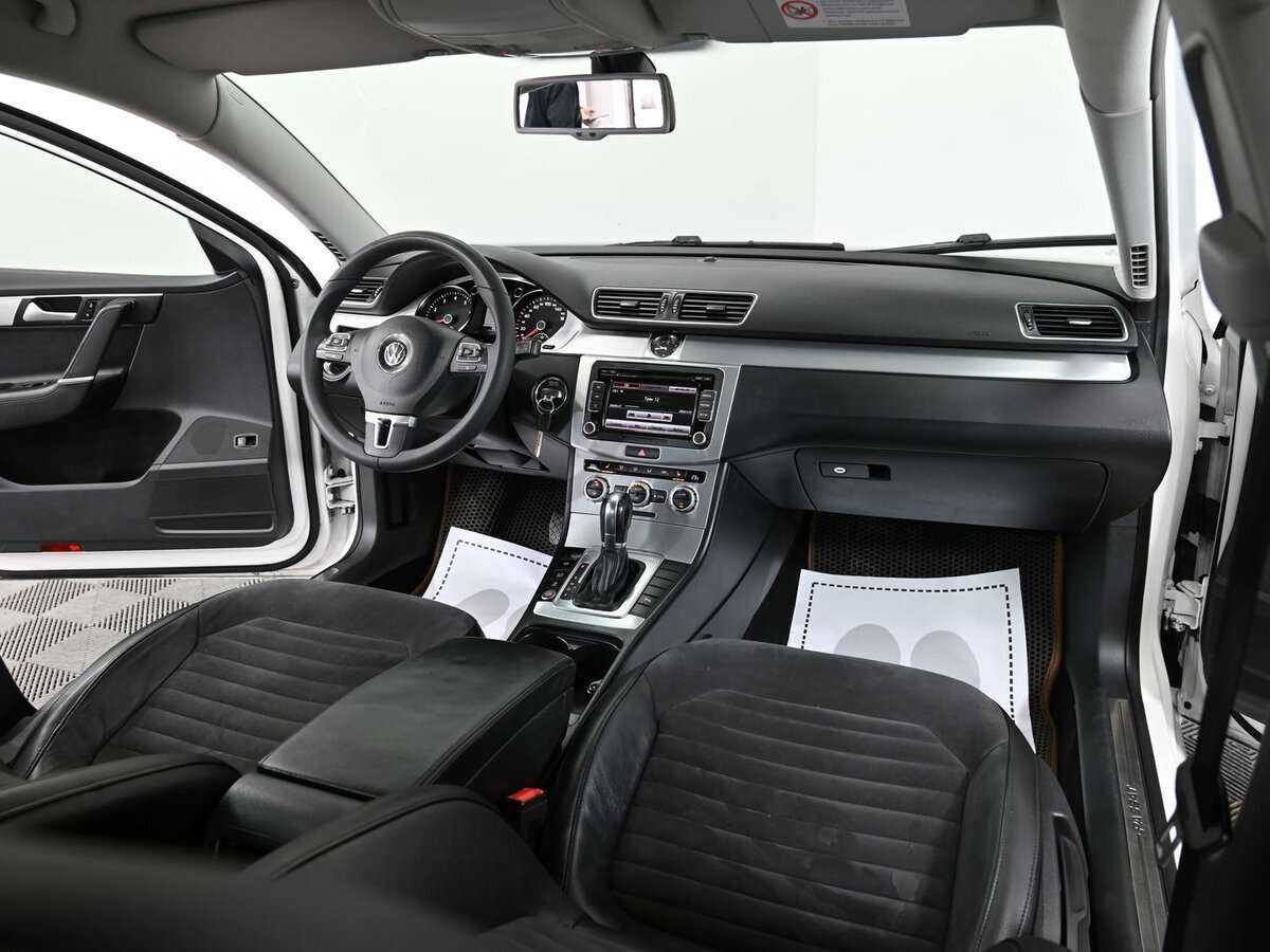 Volkswagen Passat, 2013 - 131 000 км. | Фото №6