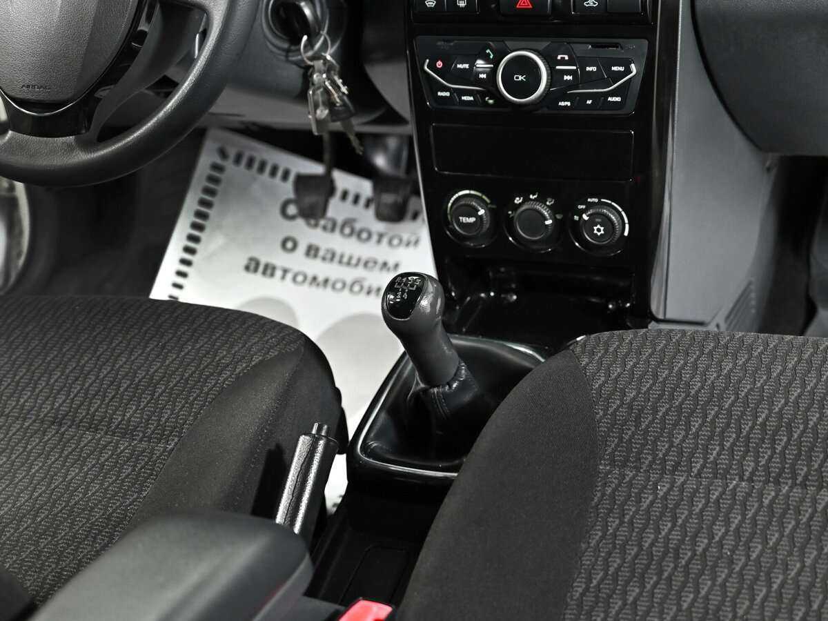 Lada (ВАЗ) Priora, 2014 Фото №10