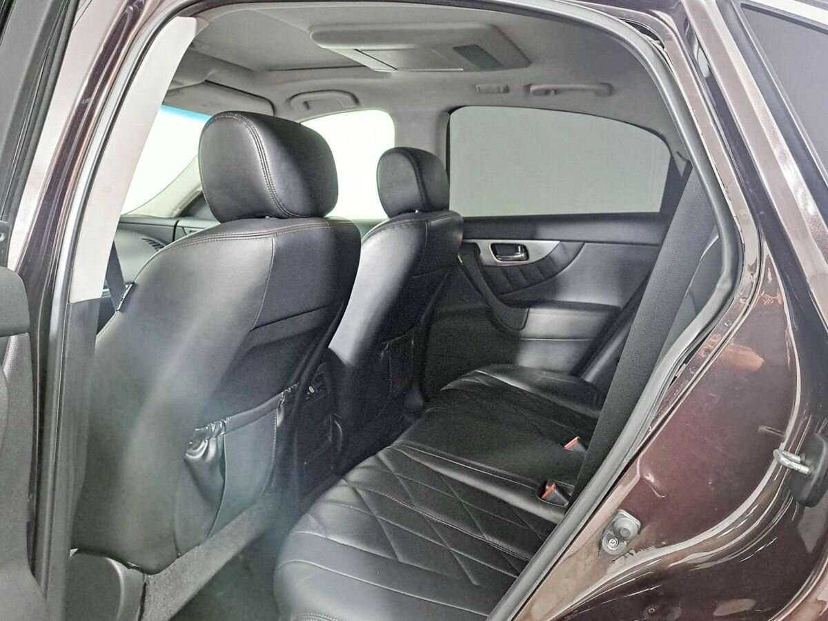 Infiniti FX35, 2009 Фото №12