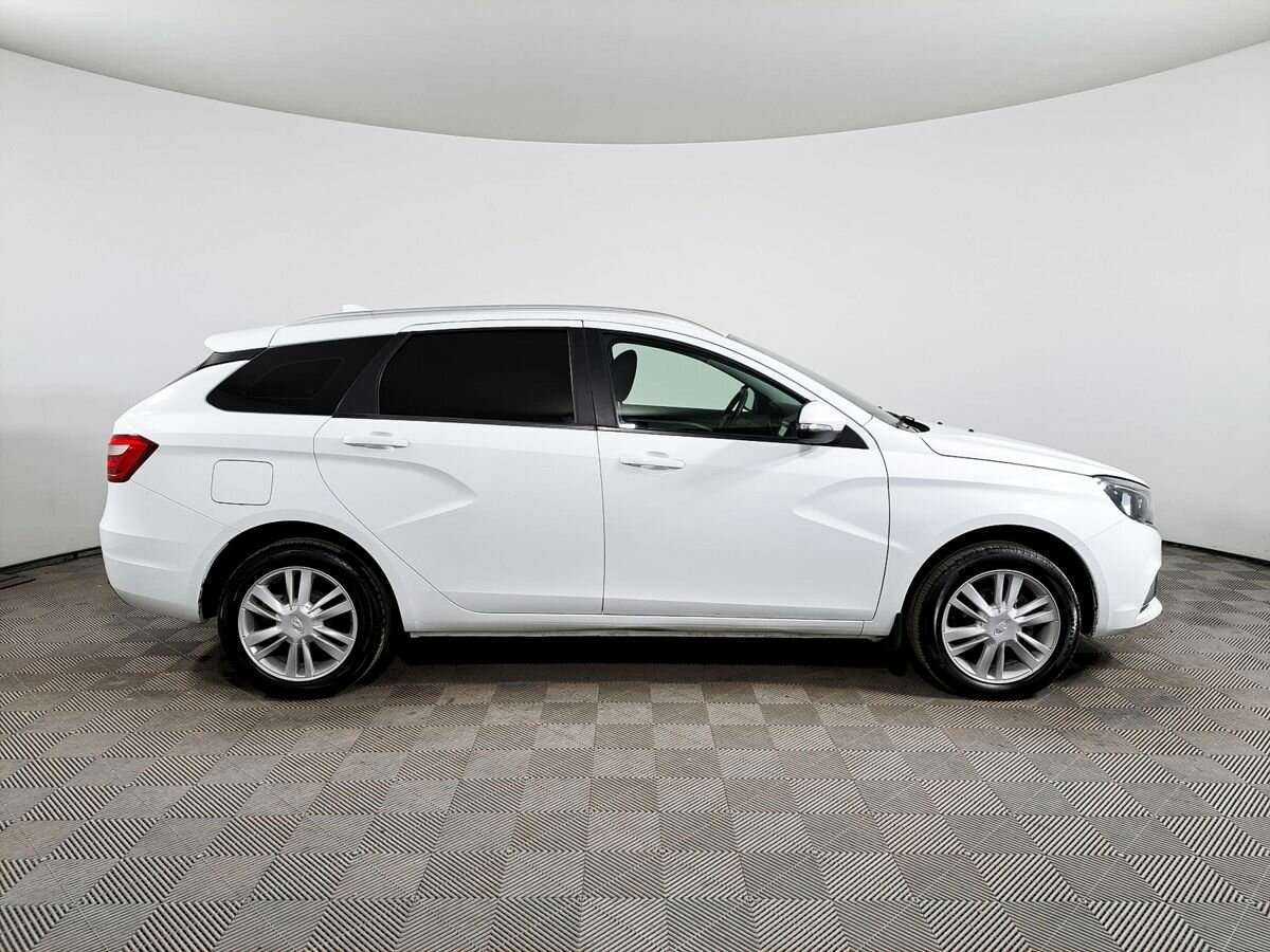 Lada (ВАЗ) Vesta SW, 2018 - 139 100 км. | Фото №4