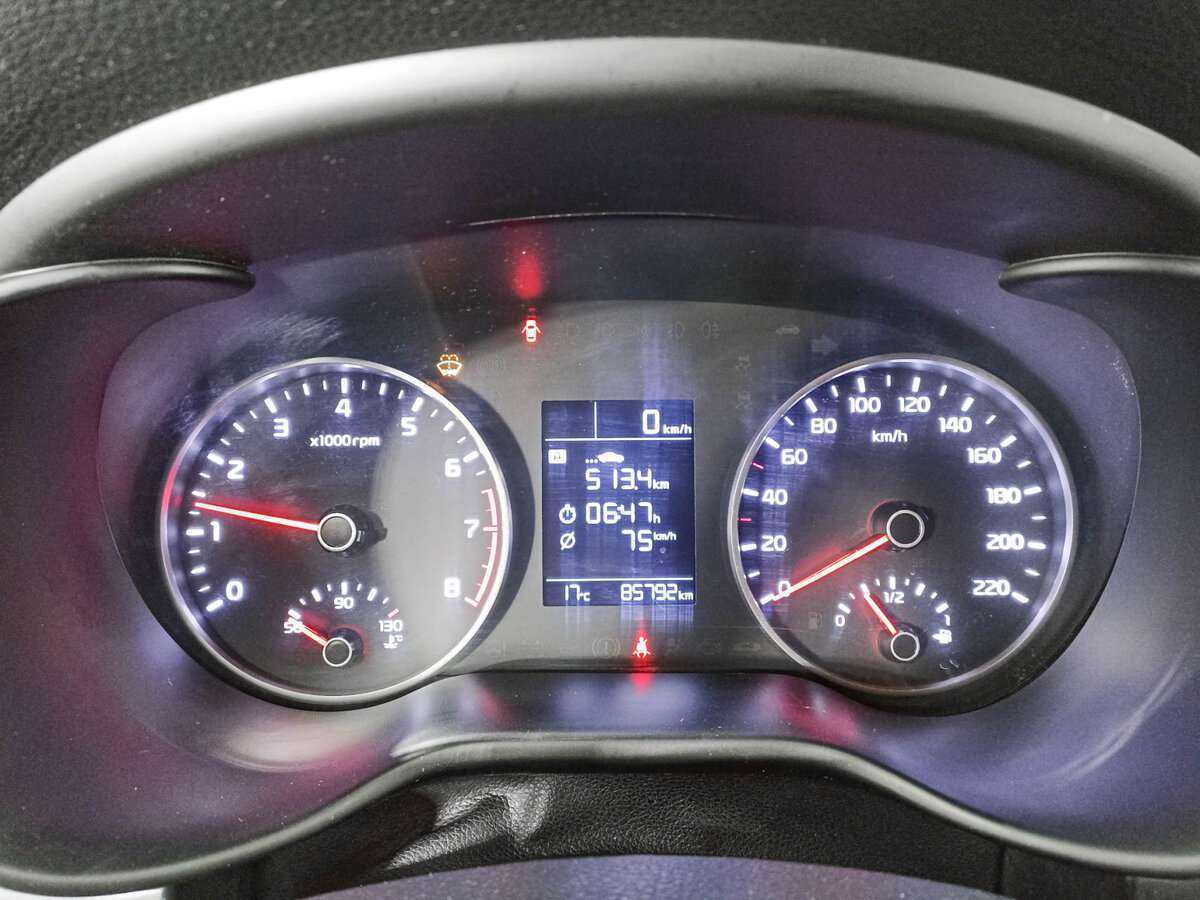 Kia Rio X-Line, 2018 Фото №11