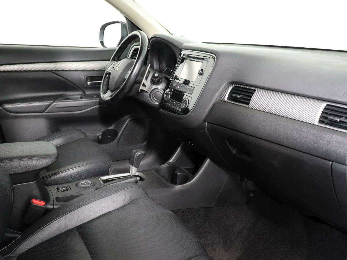 Mitsubishi Outlander, 2013 - 100 150 км. | Фото №6