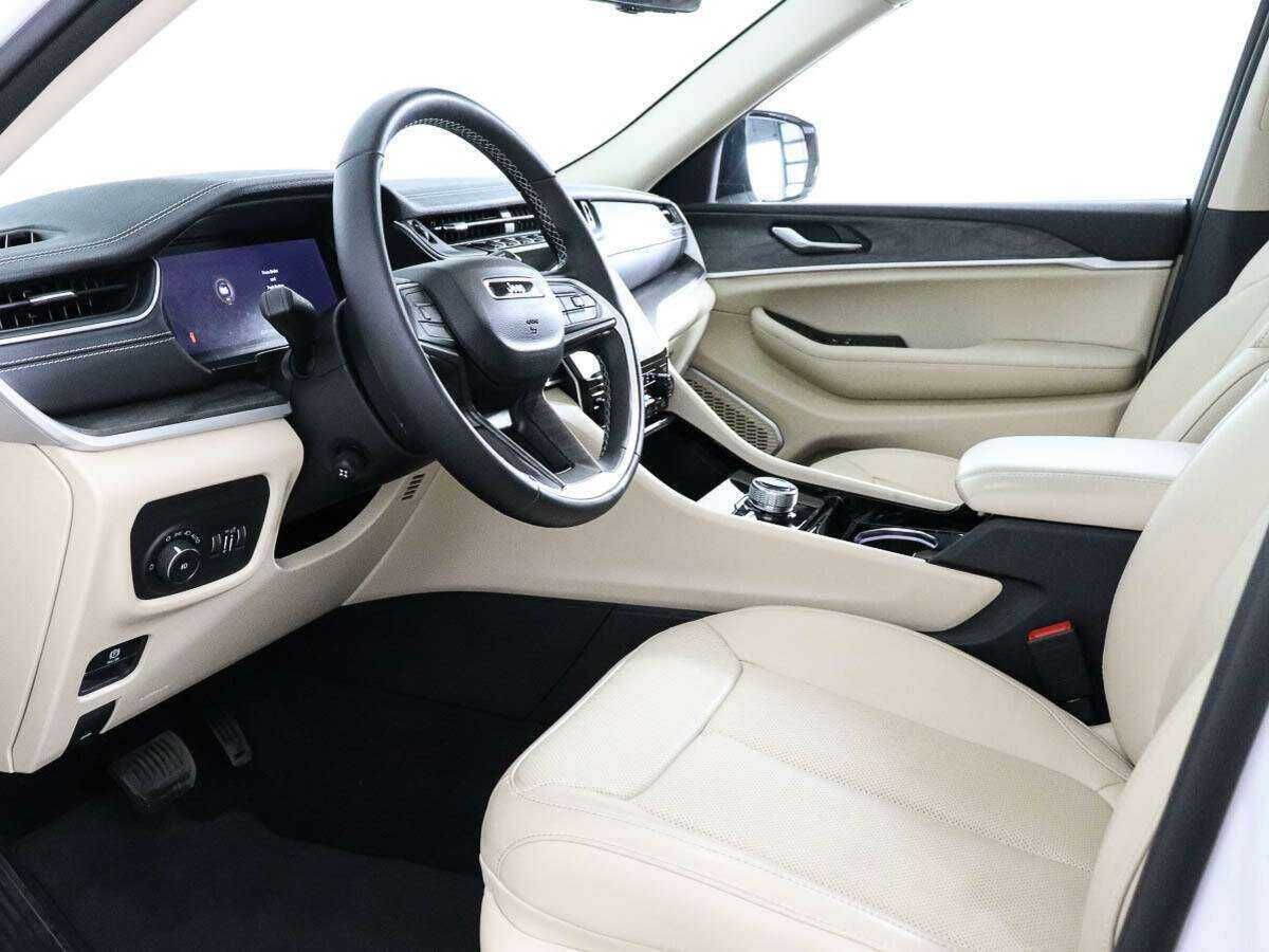 Jeep Grand Cherokee, 2022 - 4 341 км. | Фото №8