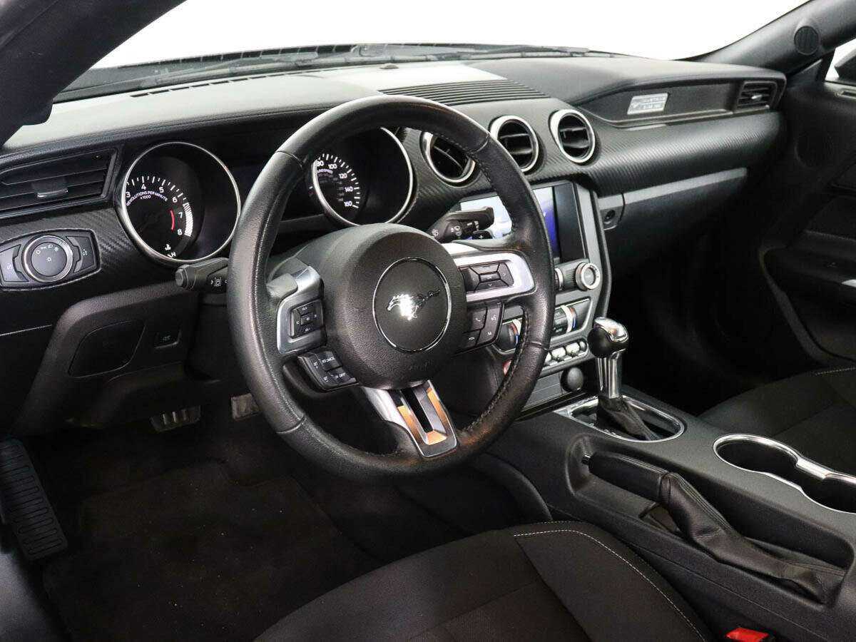 Ford Mustang, 2021 Фото №9