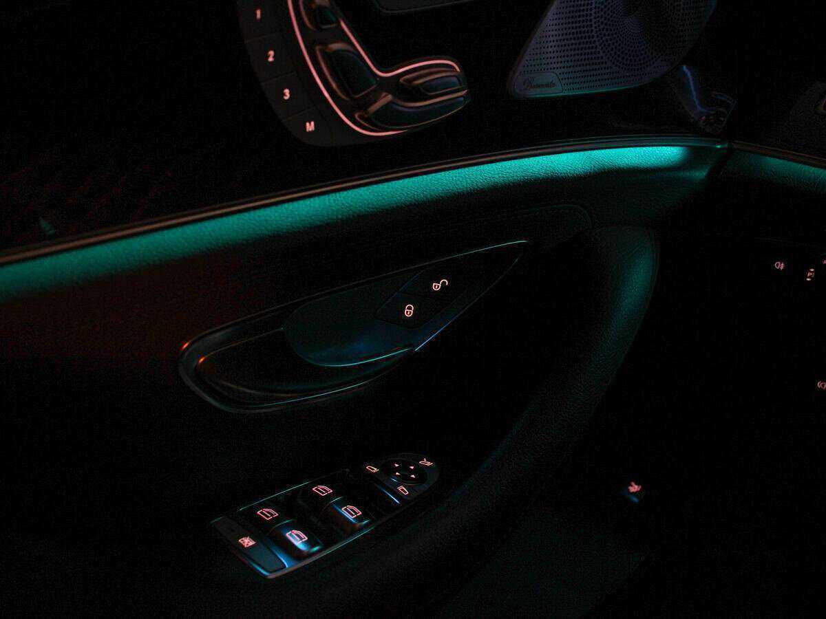 Mercedes-Benz CLS 350 d, 2018 Фото №32