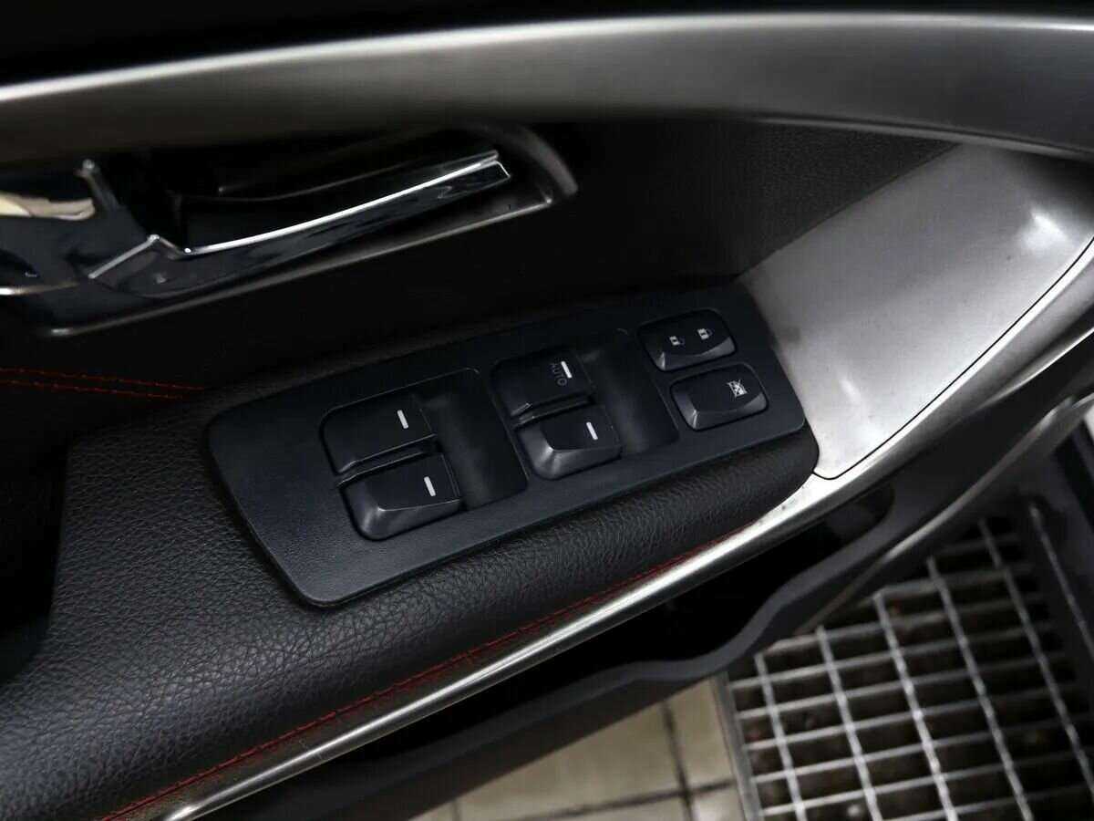 Hawtai Laville, 2017 Фото №8