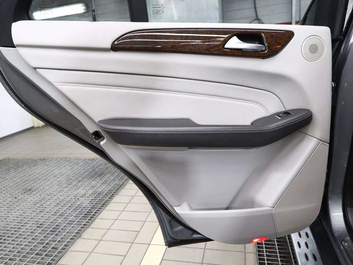 Mercedes-Benz M-Класс 350 CDI, 2011 - 220 000 км. | Фото №8