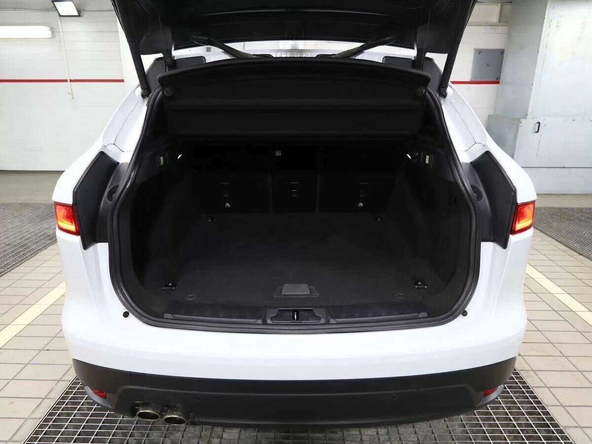 Jaguar F-Pace, 2016 - 151 000 км. | Фото №5