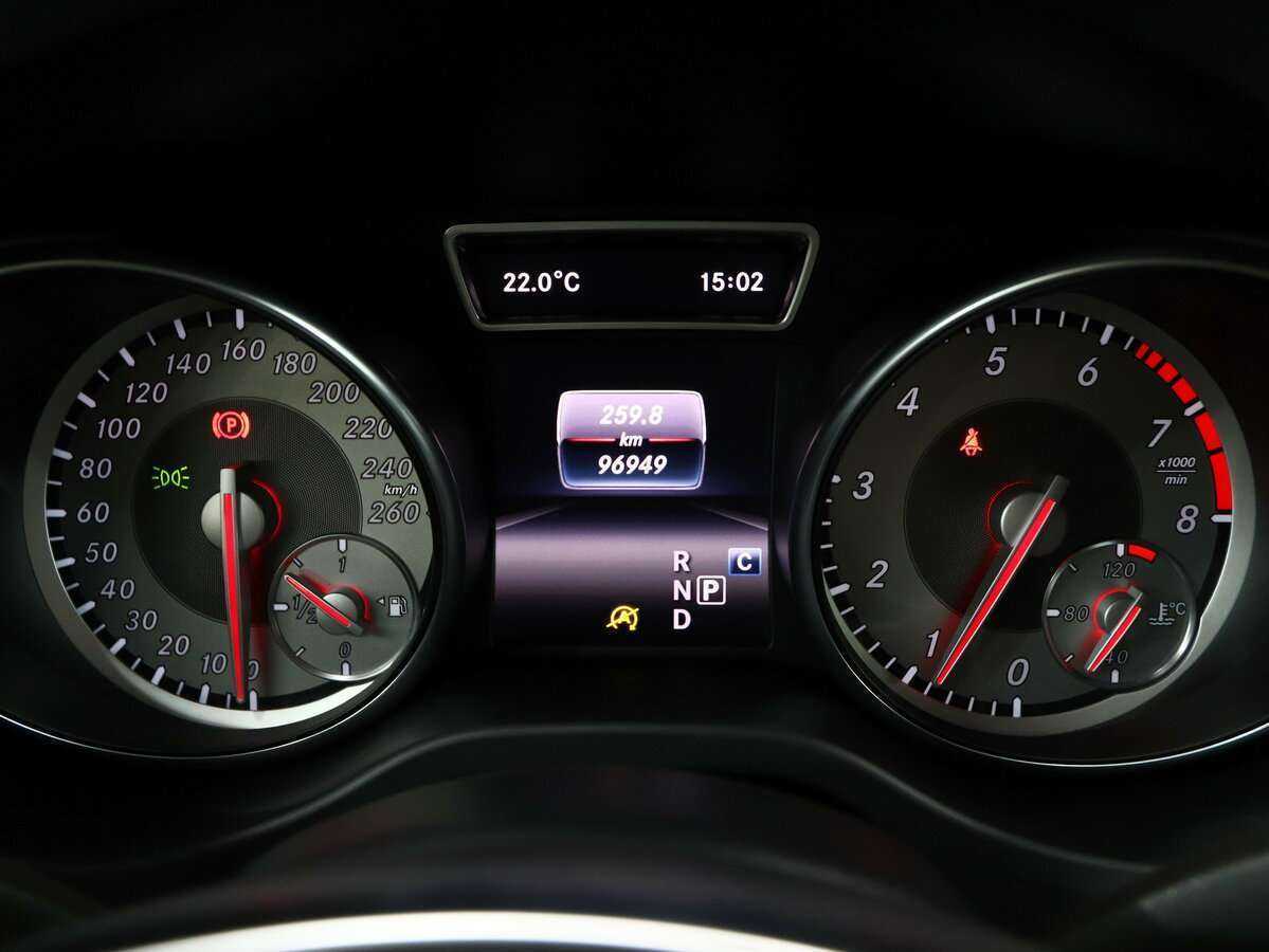 Mercedes-Benz GLA 200, 2016 Фото №19