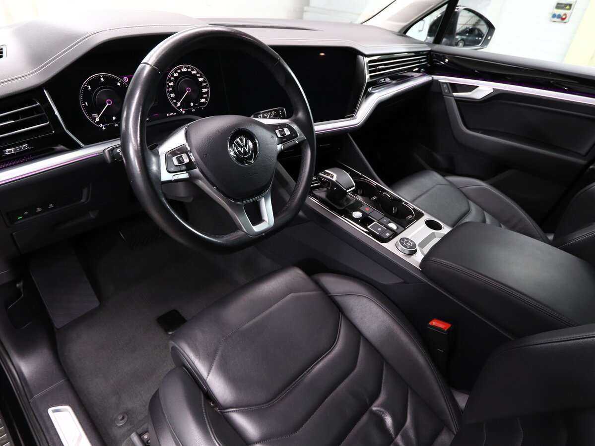 Volkswagen Touareg, 2018 Фото №10