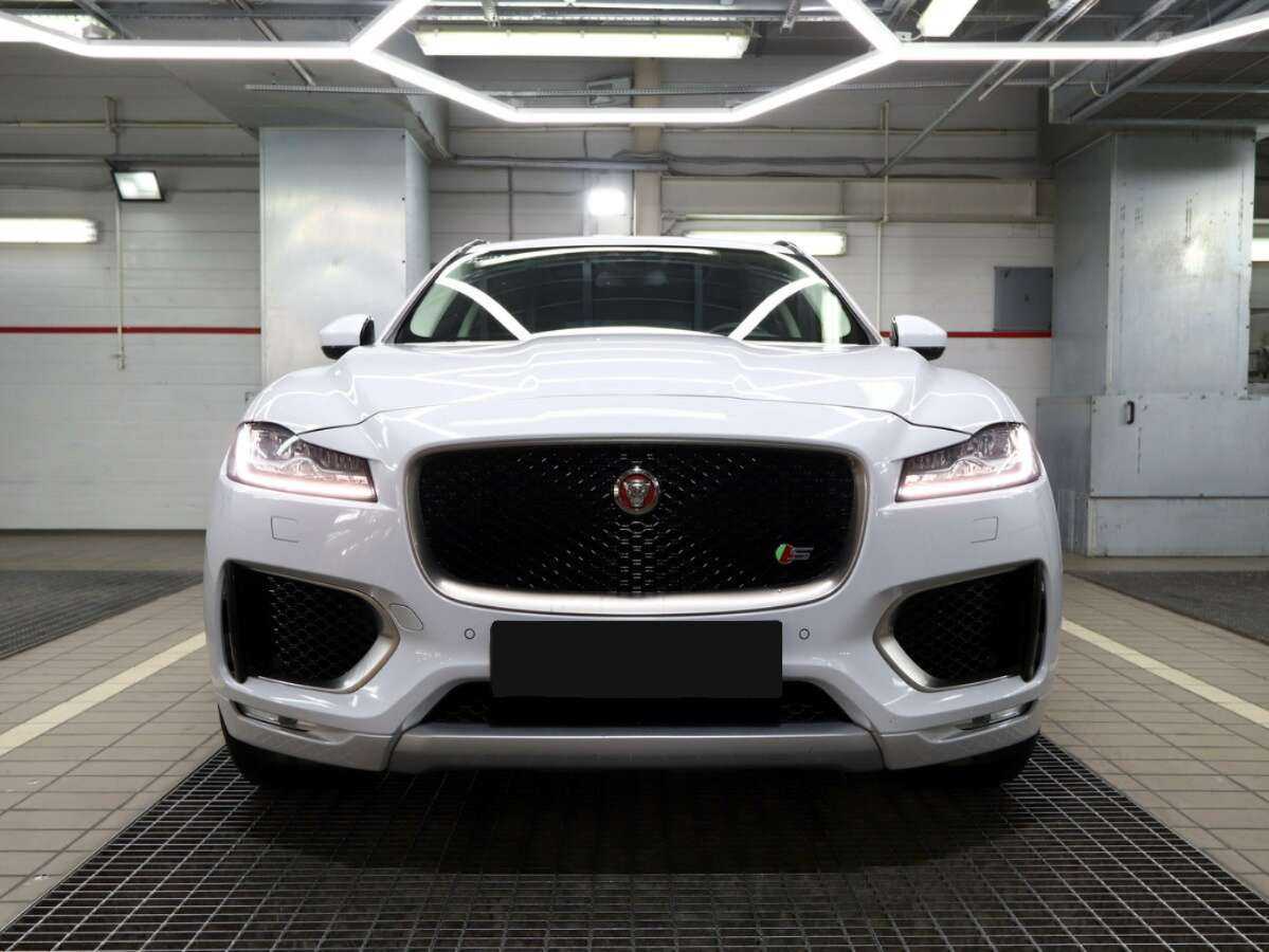 Jaguar F-Pace, 2017 Фото №3