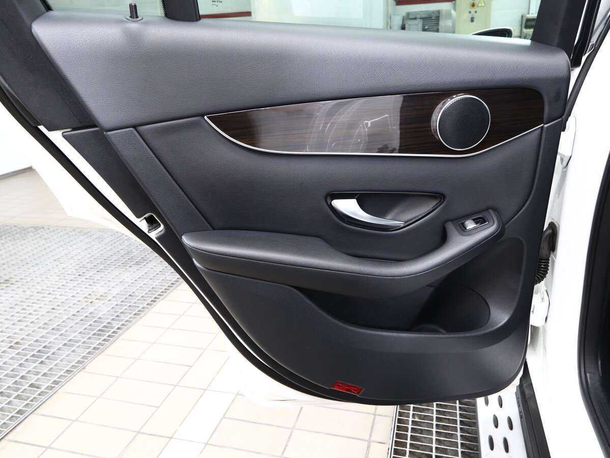 Mercedes-Benz GLC 250, 2015 Фото №15