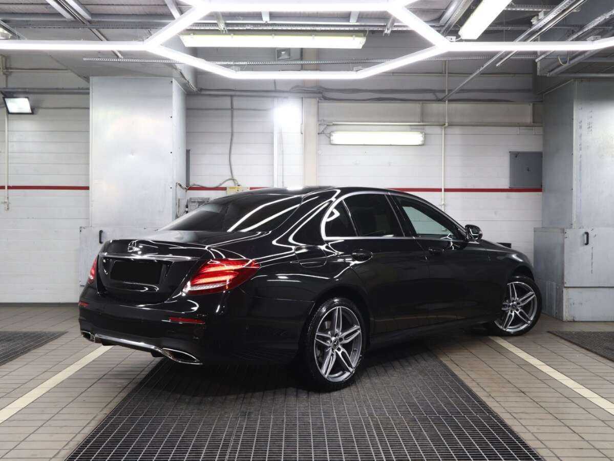 Mercedes-Benz E-Класс 200, 2019 - 53 603 км. | Фото №3