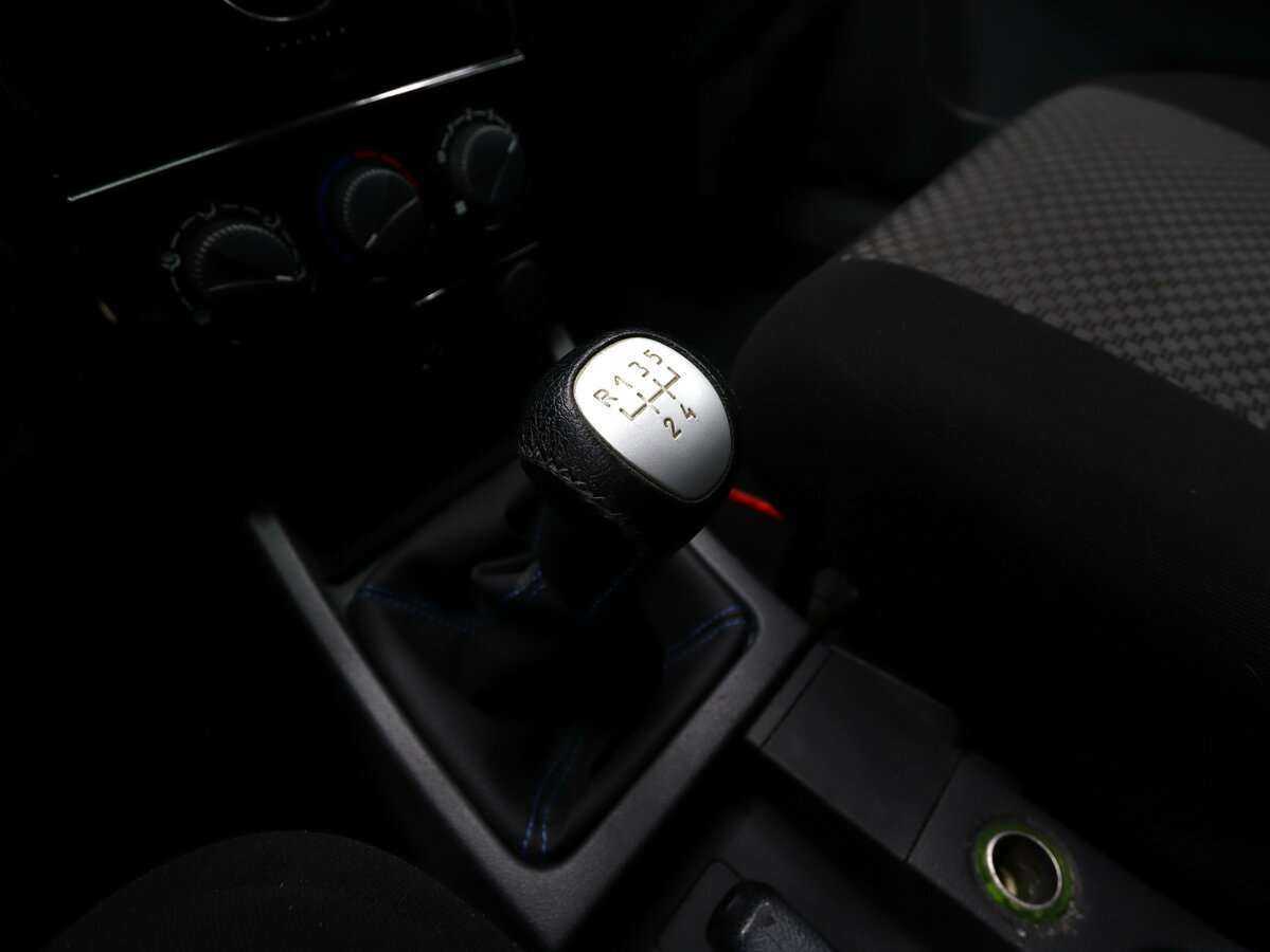 Lada (ВАЗ) Priora, 2011 Фото №16