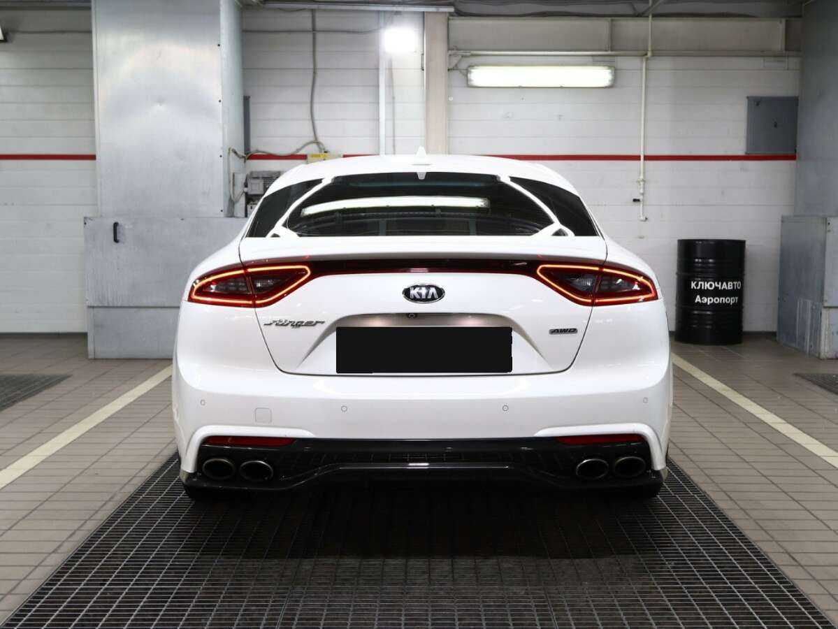 Kia Stinger, 2018 - 84 000 км. | Фото №4