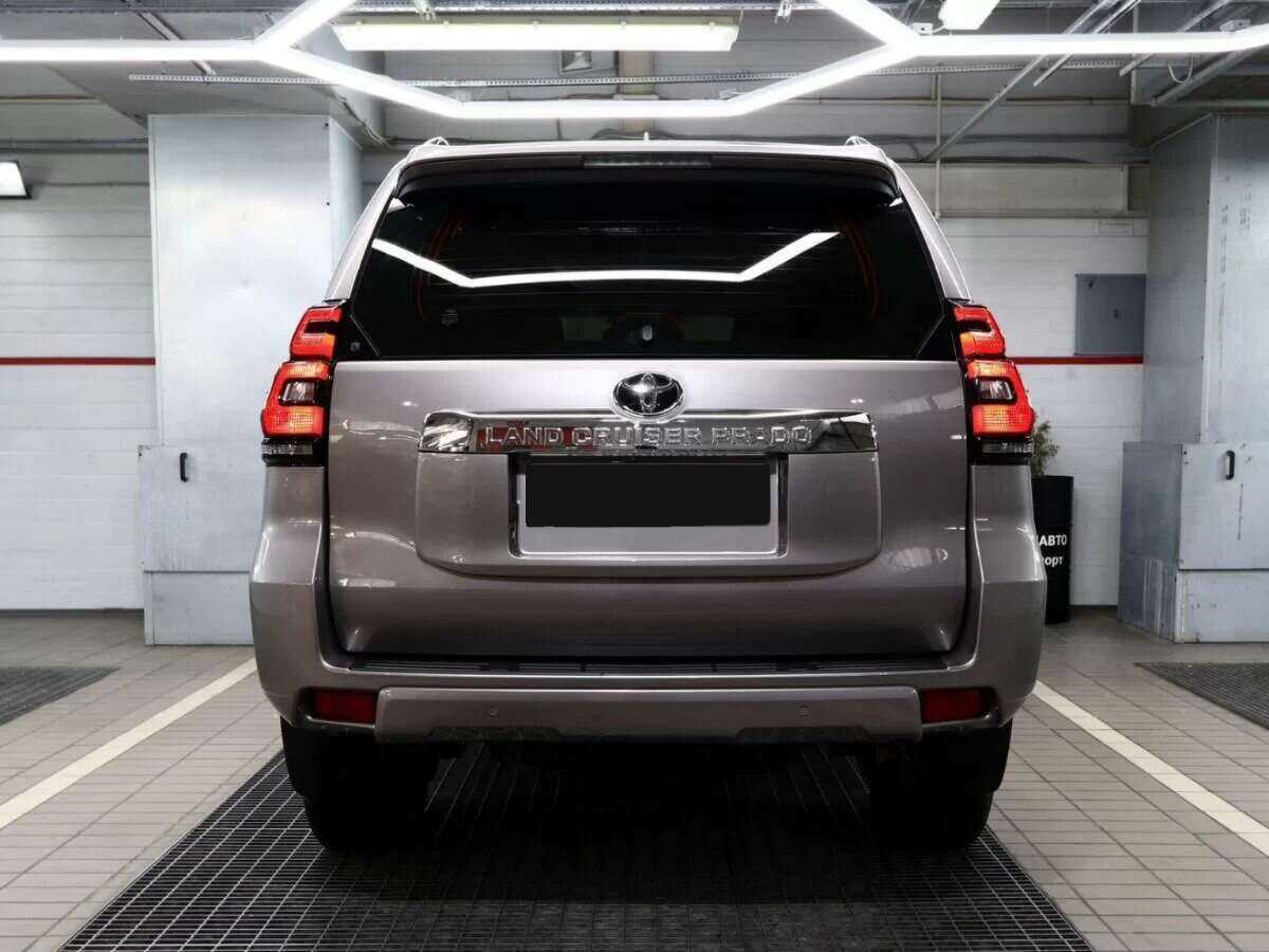 Toyota Land Cruiser Prado, 2018 - 136 000 км. | Фото №4