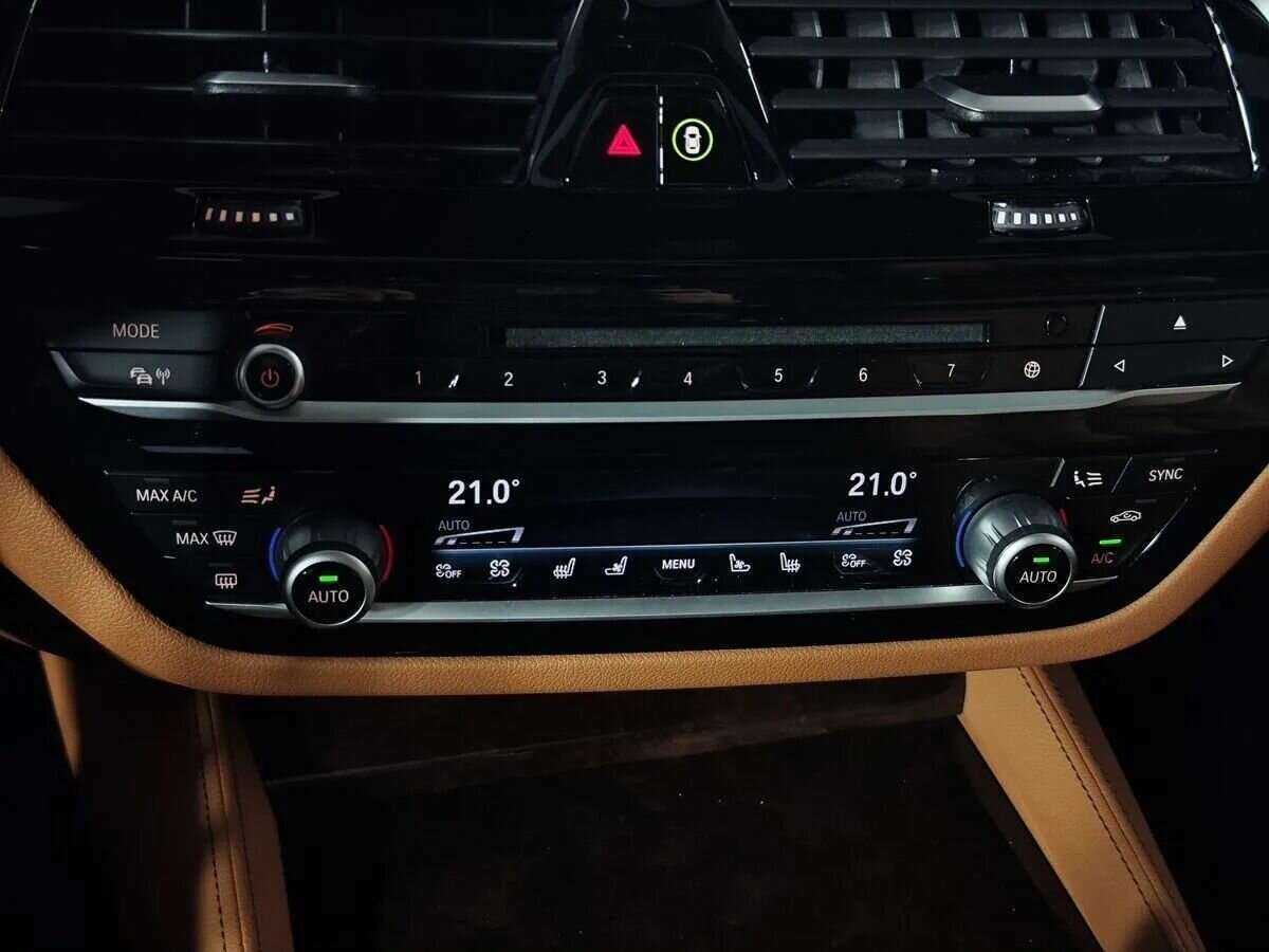 BMW 6 серии Gran Turismo 640d xDrive, 2018 Фото №15