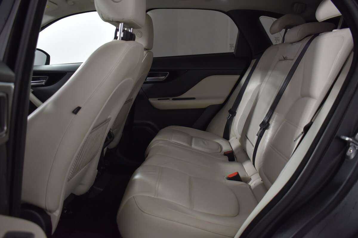 Jaguar F-Pace, 2018 Фото №9