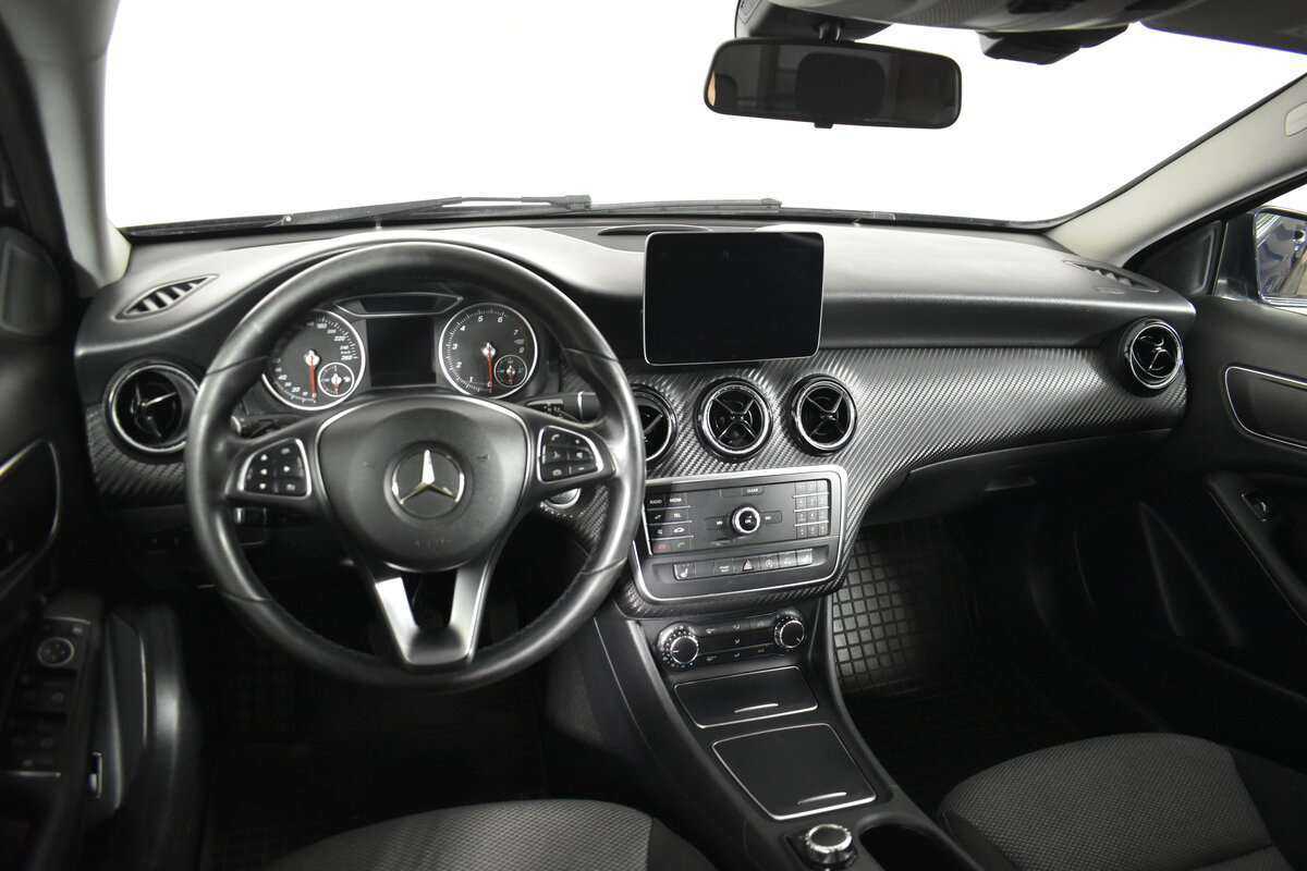 Mercedes-Benz GLA 200, 2018 - 182 000 км. | Фото №6