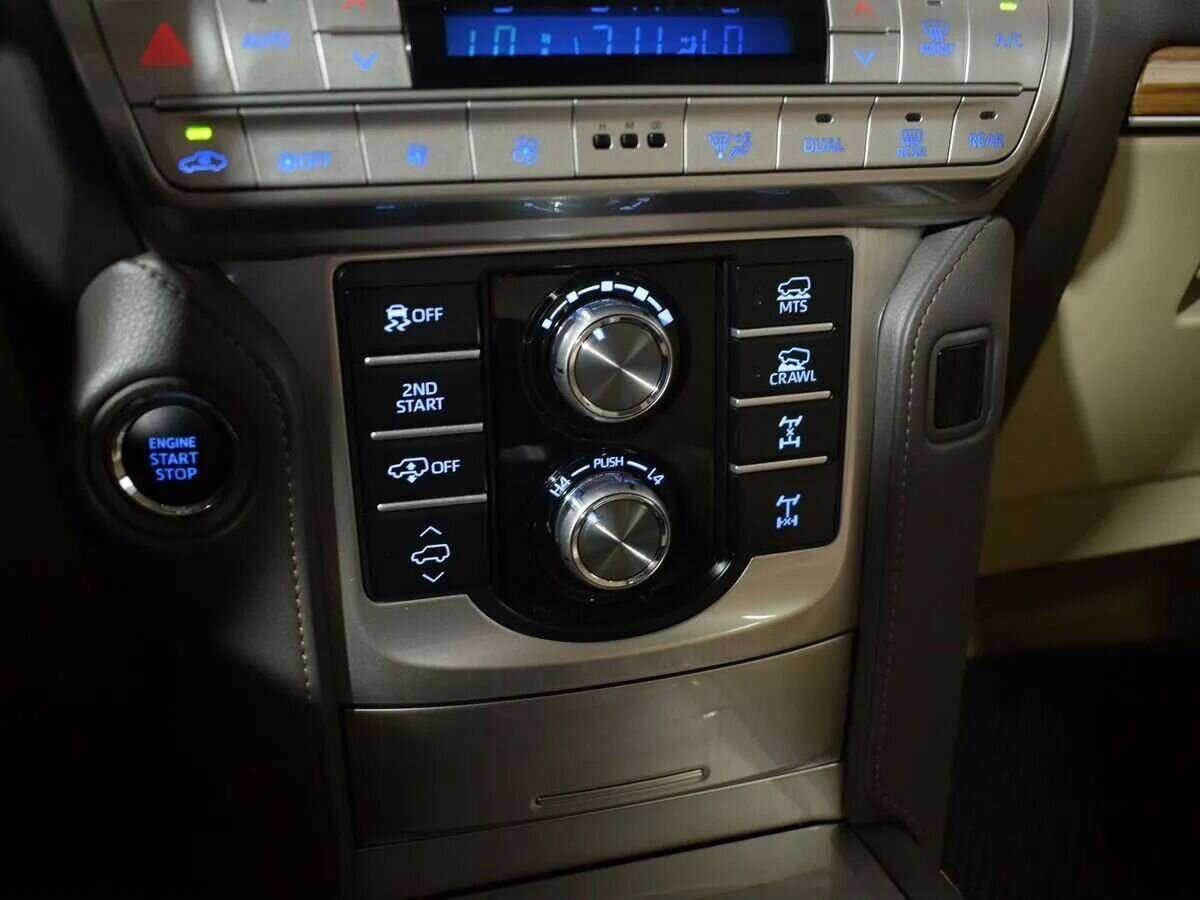 Toyota Land Cruiser Prado, 2020 Фото №20