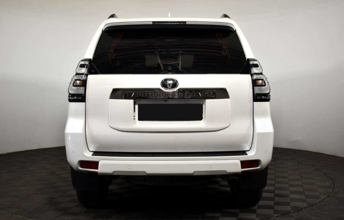 Toyota Land Cruiser Prado, 2021 Фото №5