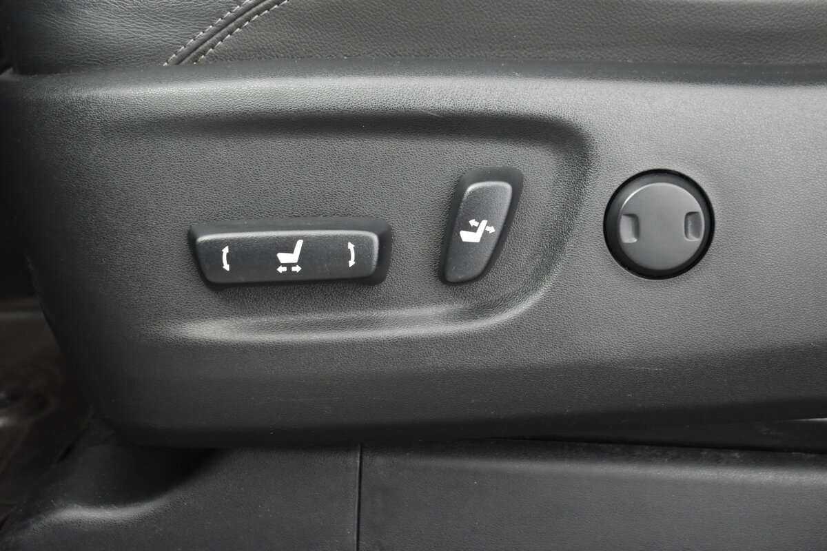 Toyota Land Cruiser Prado, 2017 - 169 000 км. | Фото №8