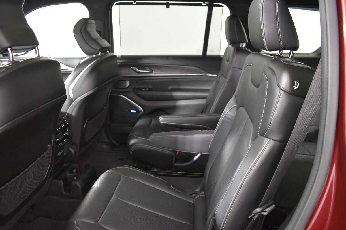 Jeep Grand Cherokee, 2022 Фото №12