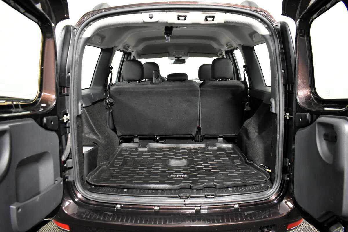 Lada (ВАЗ) Largus, 2018 - 70 320 км. | Фото №6