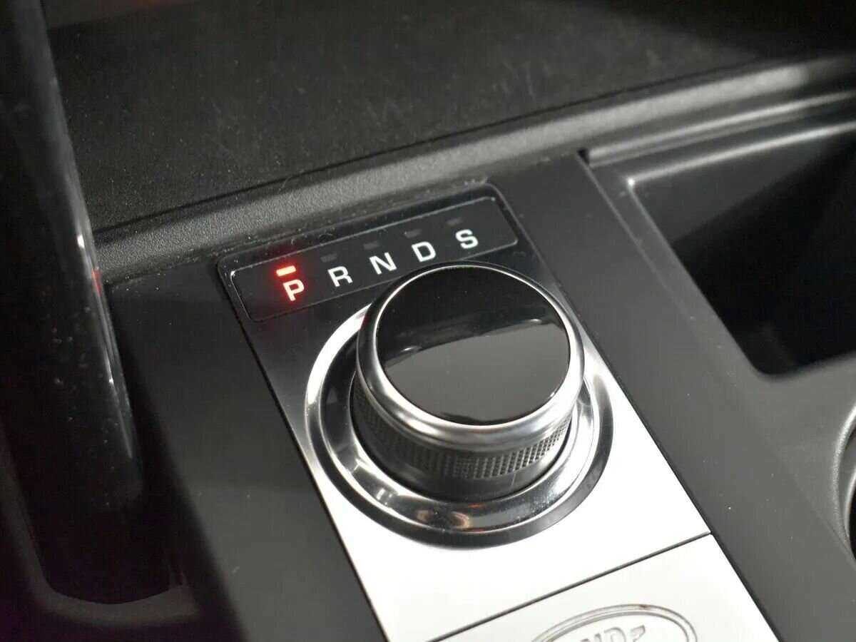 Land Rover Discovery, 2018 Фото №18