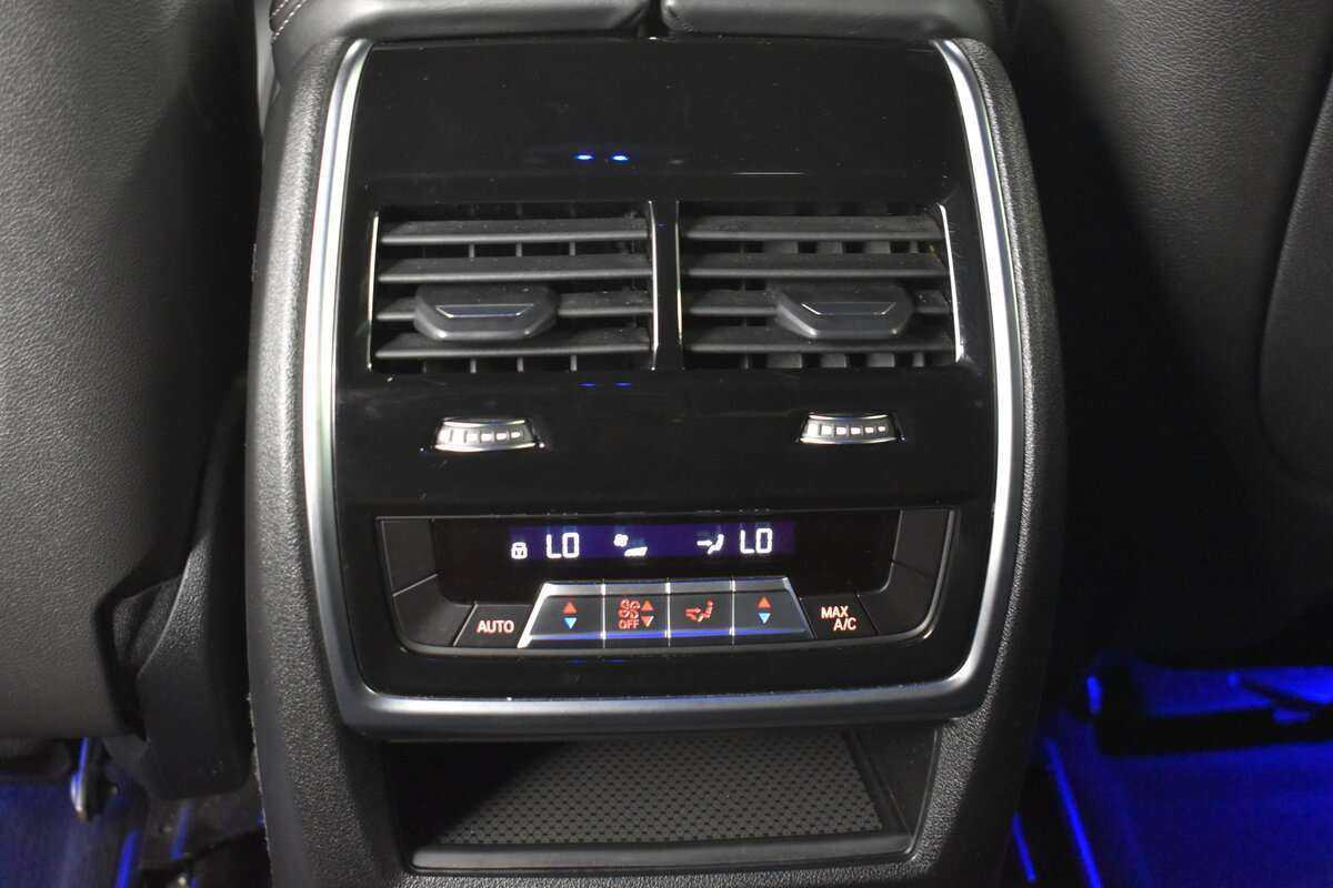 BMW X6 30d, 2020 Фото №29