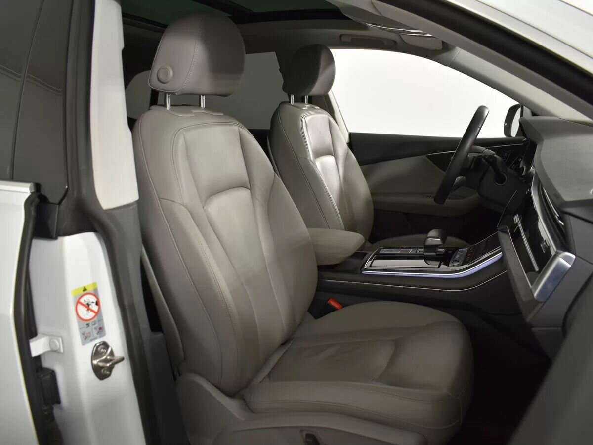Audi Q8 50 TDI, 2018 Фото №9