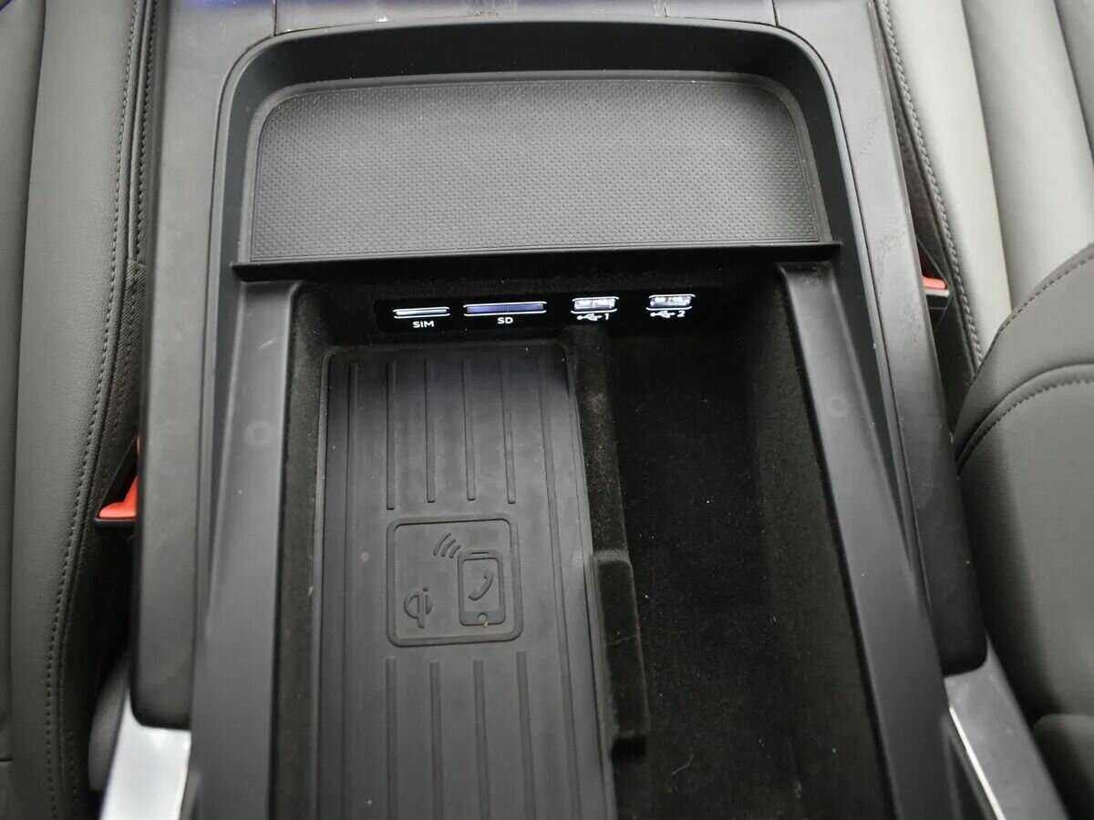 Audi Q8 50 TDI, 2018 Фото №20