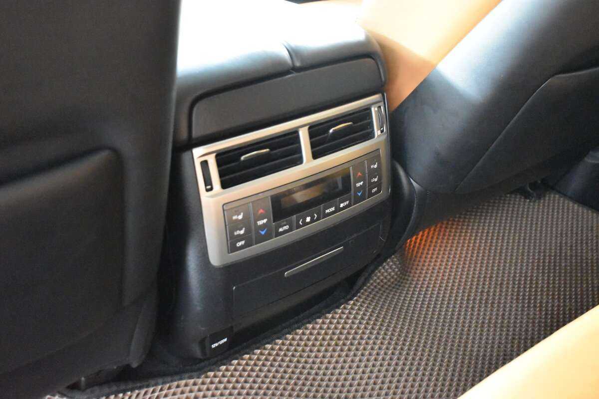 Lexus LX 570, 2013 - 140 697 км. | Фото №7