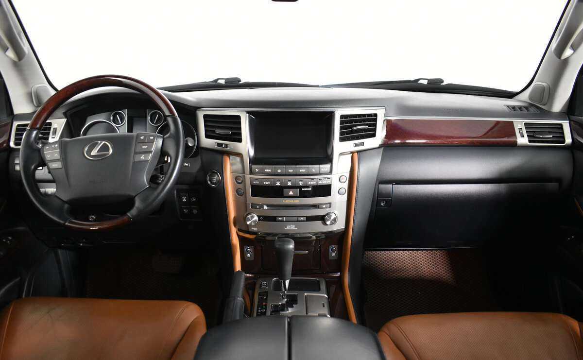 Lexus LX 570, 2013 Фото №13