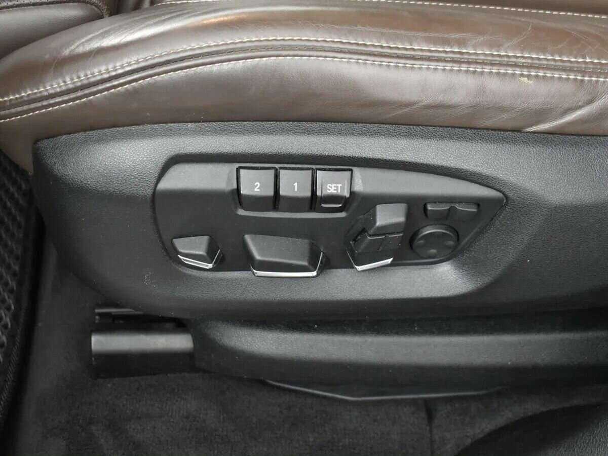 BMW X5 M50d, 2015 Фото №16