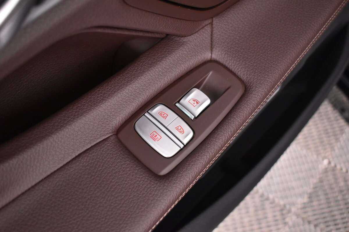 BMW 7 серии Long 730Ld xDrive, 2017 Фото №10