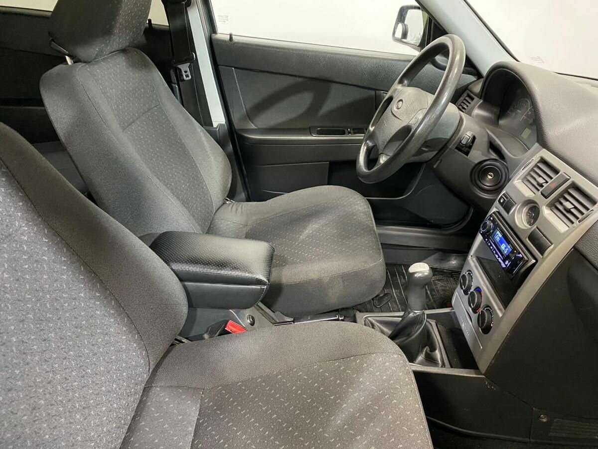 Lada (ВАЗ) Priora, 2011 Фото №10