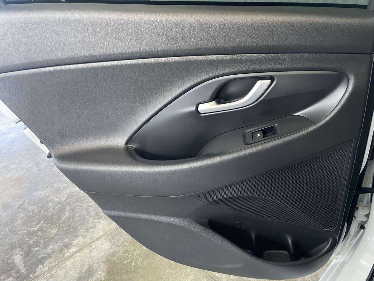 Hyundai i30, 2022 Фото №20