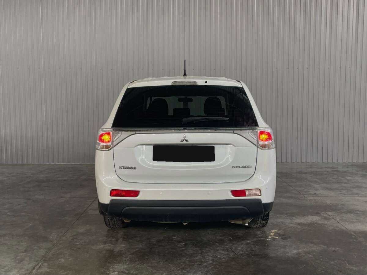 Mitsubishi Outlander, 2013 - 193 026 км. | Фото №6