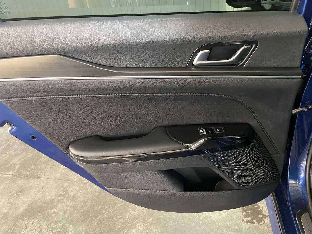 Kia K5, 2021 Фото №23