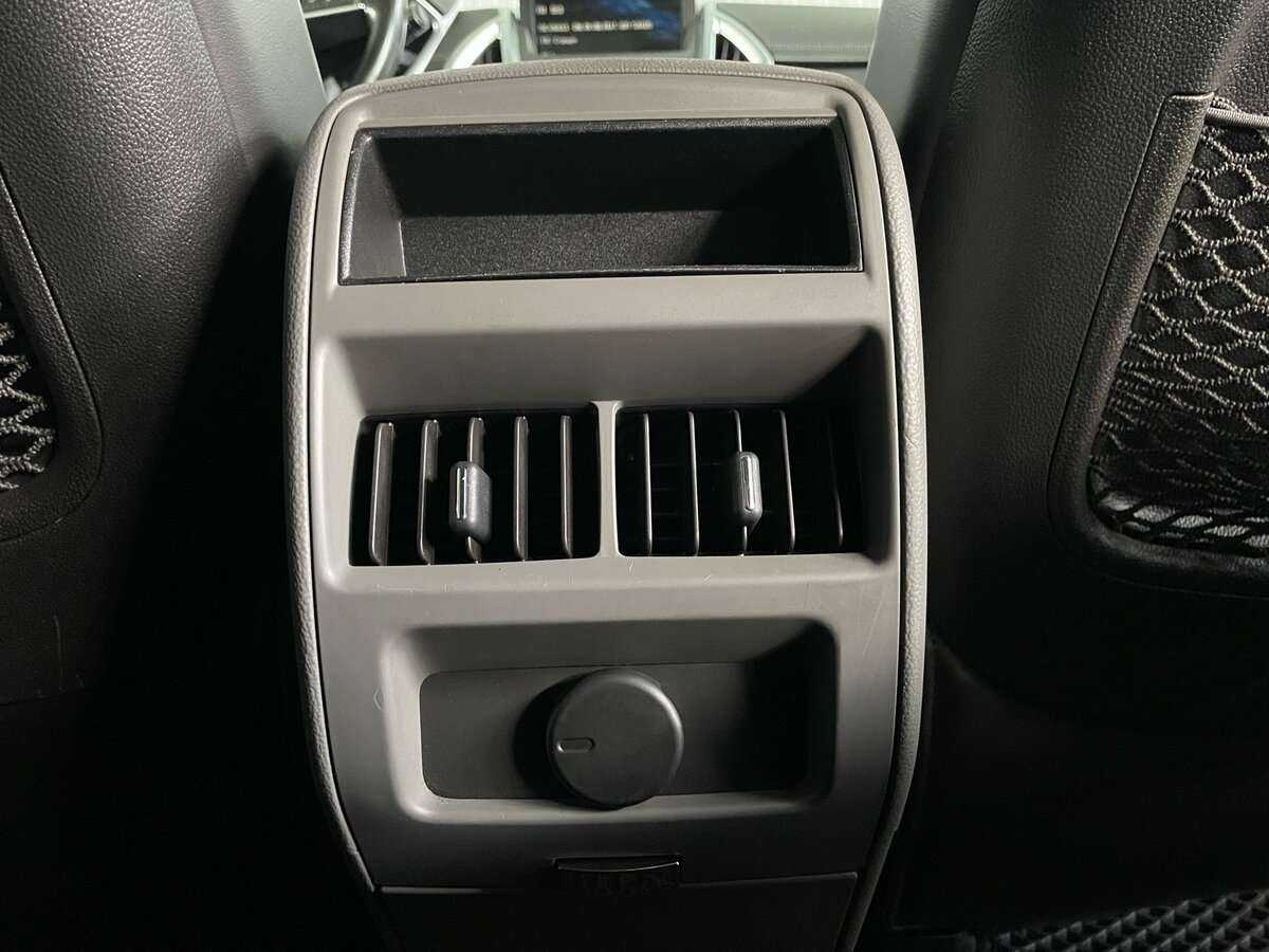 Cadillac SRX, 2010 Фото №23