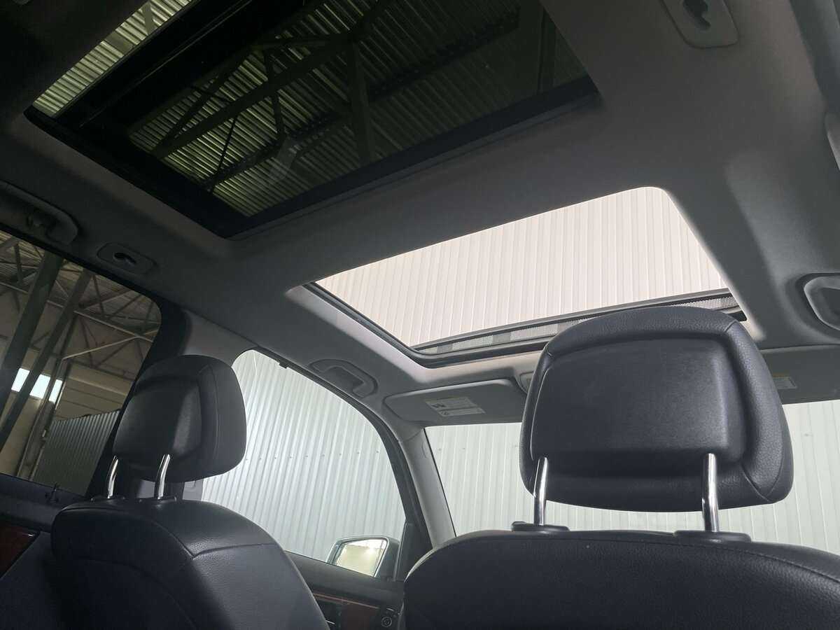 Mercedes-Benz GLK-Класс 350, 2009 Фото №23