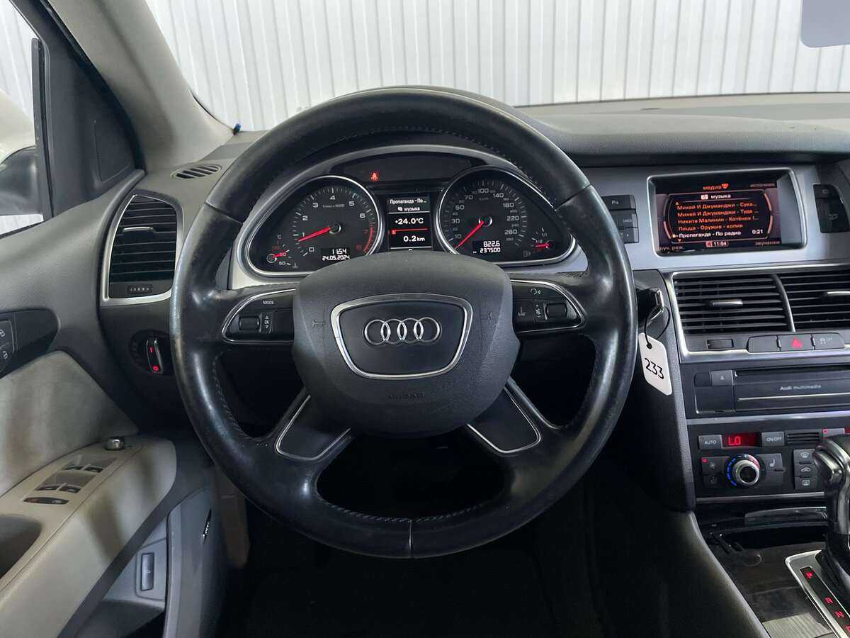 Audi Q7, 2011 Фото №10