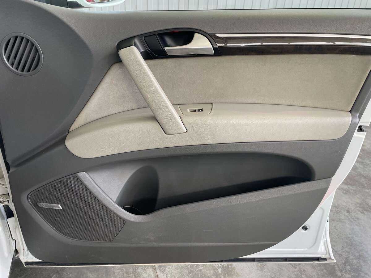 Audi Q7, 2011 Фото №24