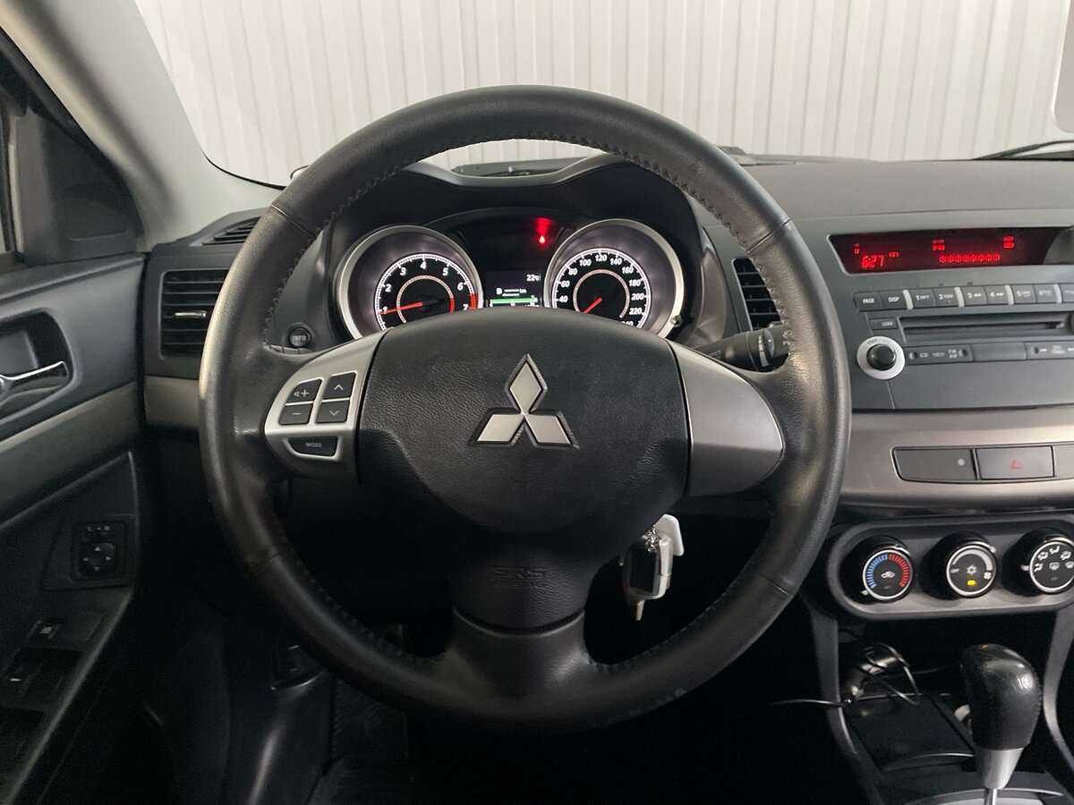 Mitsubishi Lancer, 2011 Фото №9