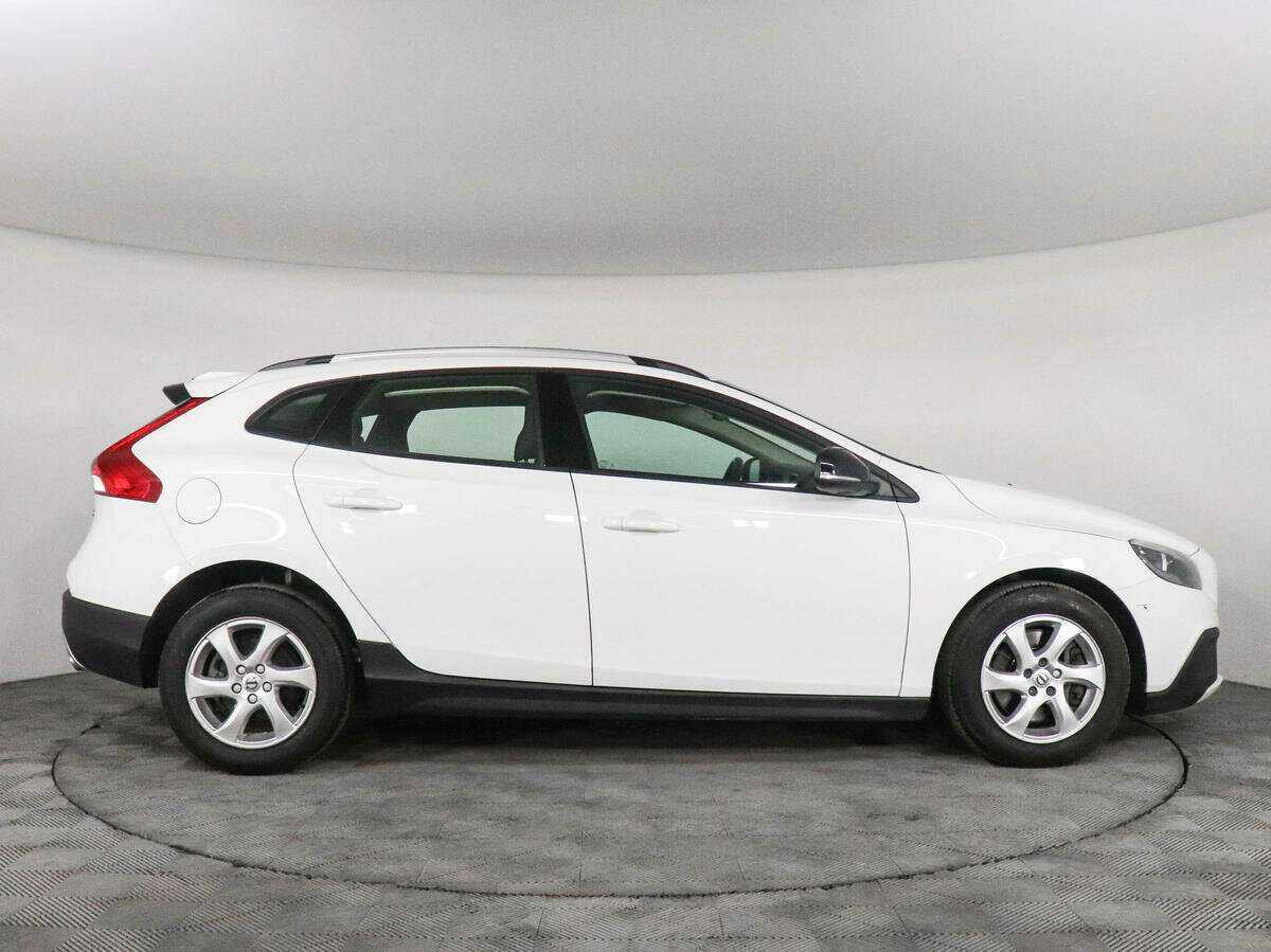 Volvo V40 Cross Country, 2017 - 135 000 км. | Фото №4