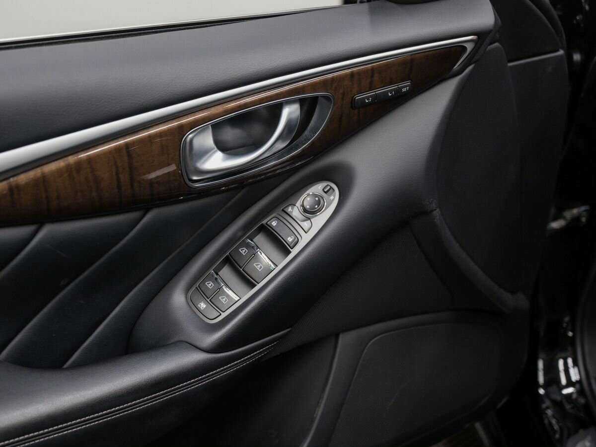 Infiniti Q50, 2017 Фото №17