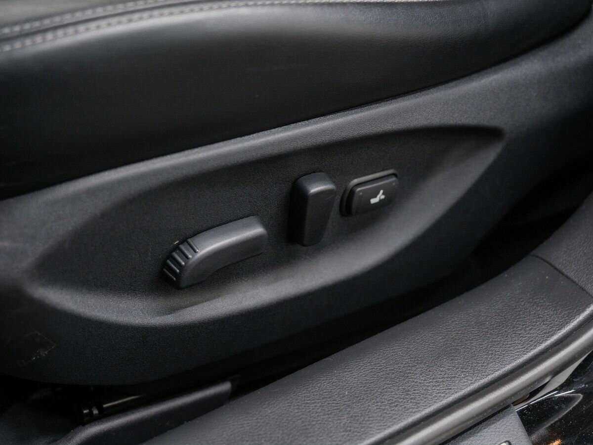 Infiniti Q50, 2017 Фото №19