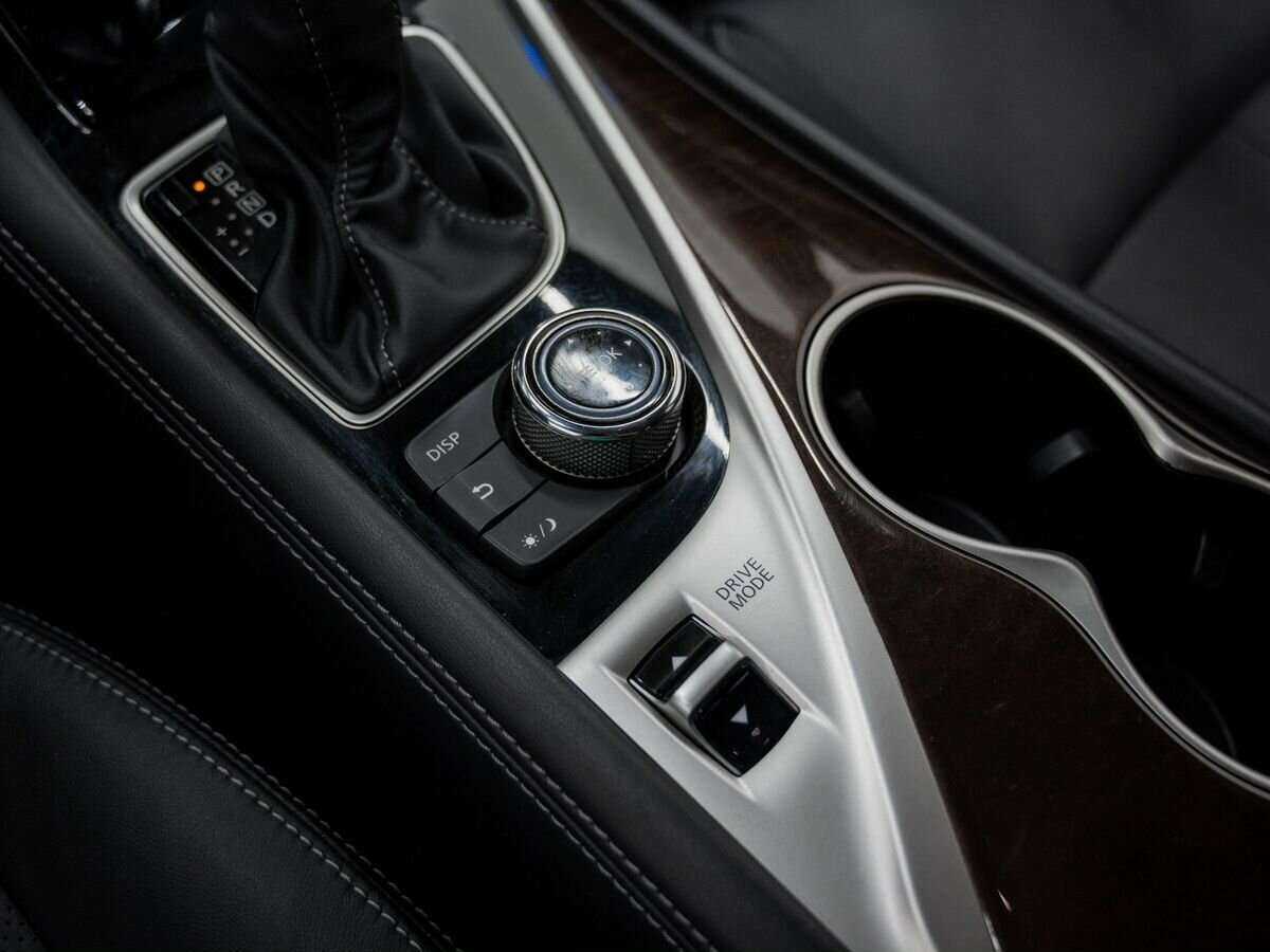 Infiniti Q50, 2017 Фото №22