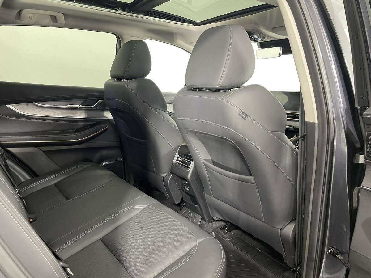 EXEED LX, 2022 Фото №17